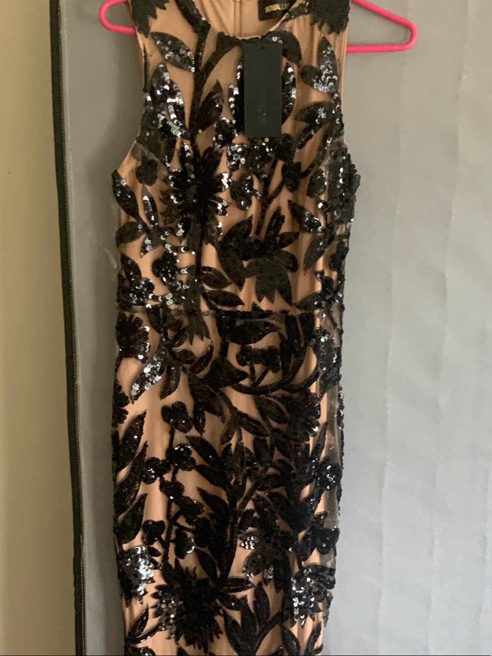 Sleeveless Sequin Appliqué Midi Dress in Nude and Black